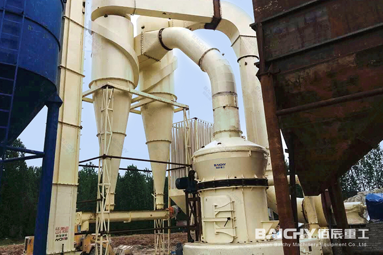 膨潤(rùn)土歐版磨粉機(jī)生產(chǎn)線